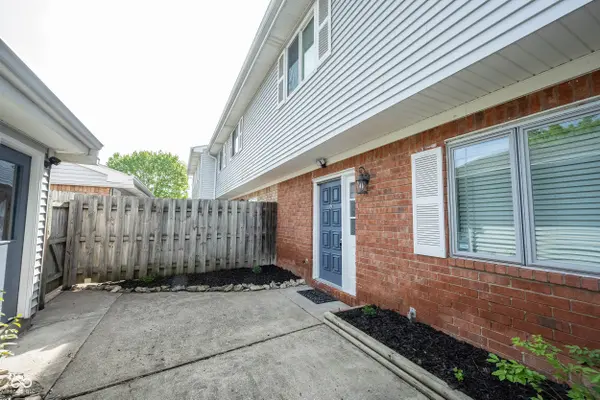 7621 Vintage CT, Lawrence, IN 46226