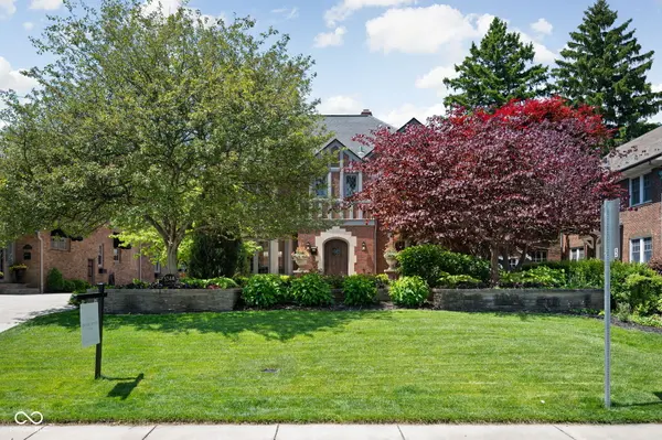 5344 N Pennsylvania ST, Indianapolis, IN 46220