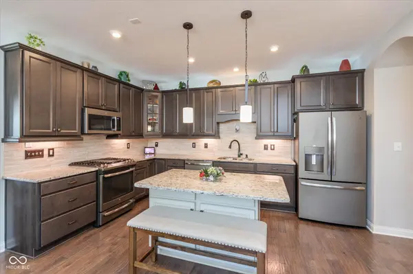 6304 W Cedar Chase DR, Mccordsville, IN 46055