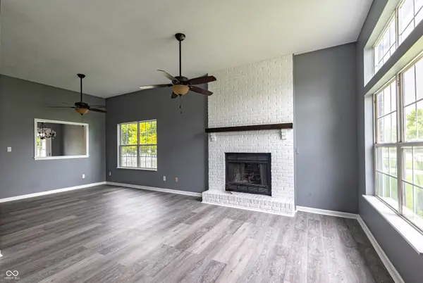 296 Watercrest WAY, Avon, IN 46123