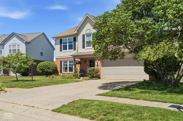 556 Alton DR, Greenwood, IN 46143