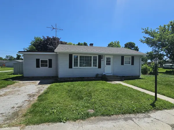 202 W Walnut ST,  Bainbridge,  IN 46105