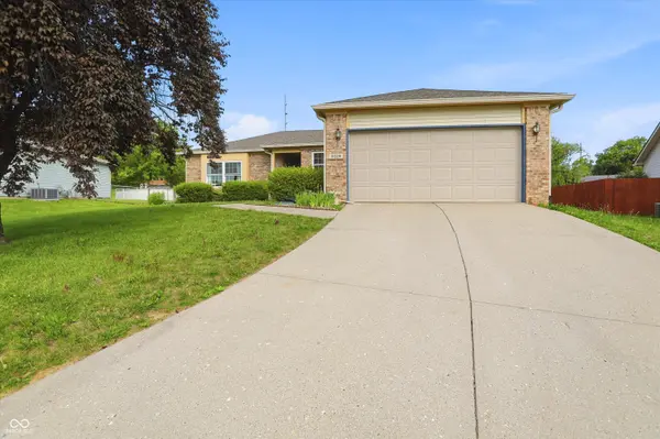 4025 Maple Manor DR, Indianapolis, IN 46237