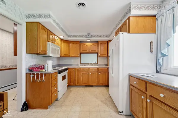 11573 E County Road 600 N, Forest, IN 46039