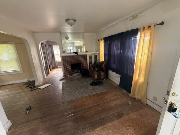 2964 E 42nd ST, Indianapolis, IN 46205
