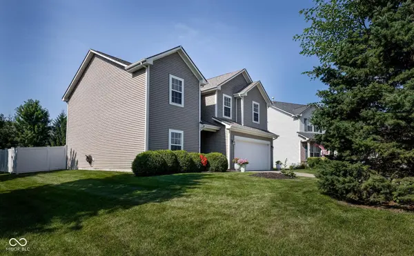 16910 Brigg CT, Westfield, IN 46074