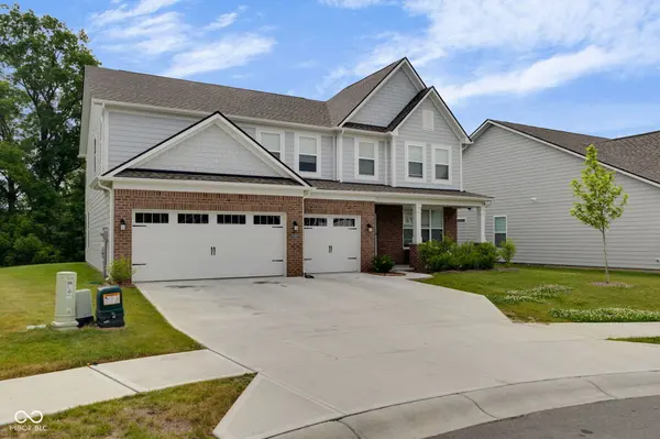 19490 Honeylocust GLN, Noblesville, IN 46062