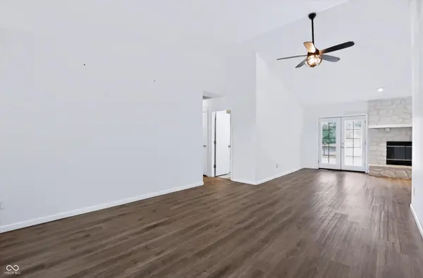 7639 Southern Lakes, Indianapolis, IN 46237
