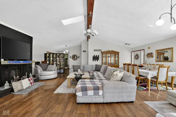 602 S 840 E, Zionsville, IN 46077