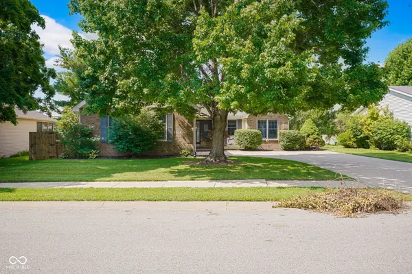 5902 Kennesaw TRL, Columbus, IN 47203