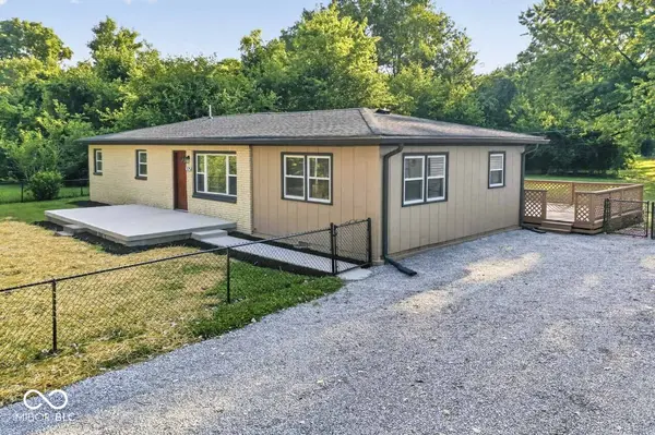1325 N Wittfield ST, Indianapolis, IN 46229