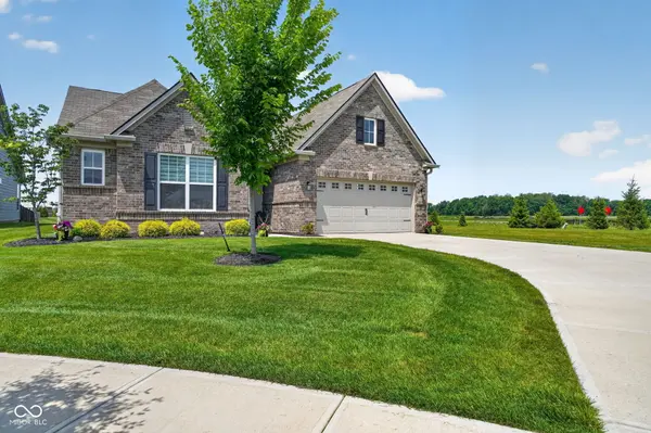 20258 Willenhall CT, Westfield, IN 46074