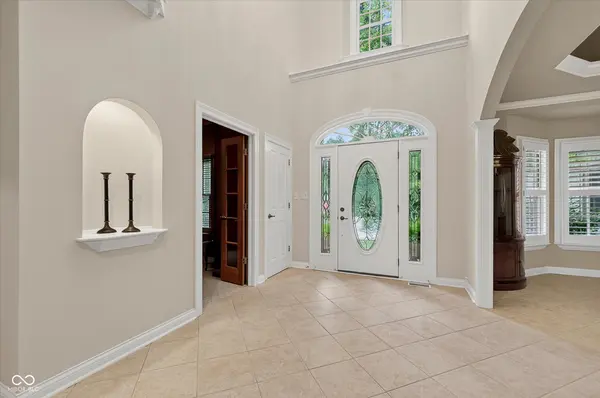 9322 Timberline WAY, Indianapolis, IN 46256