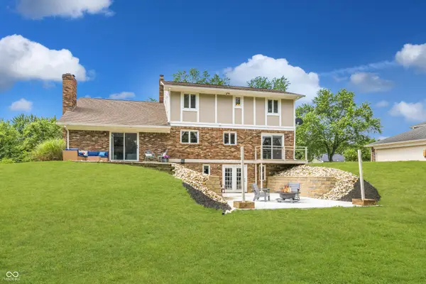 1720 Ridge Hill LN, Indianapolis, IN 46217