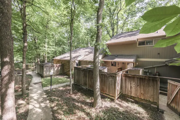 3824 Wilderness TRL, Indianapolis, IN 46237