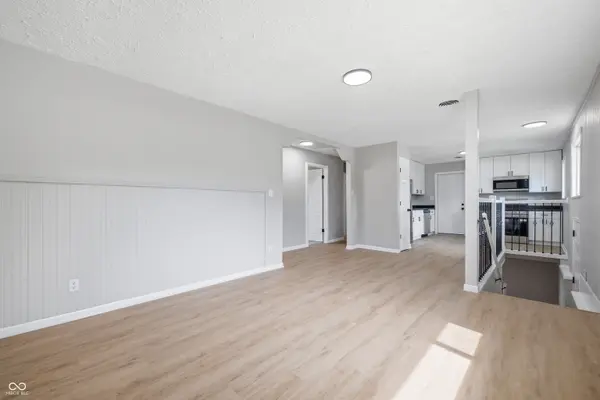 2442 Morning Star DR, Indianapolis, IN 46229