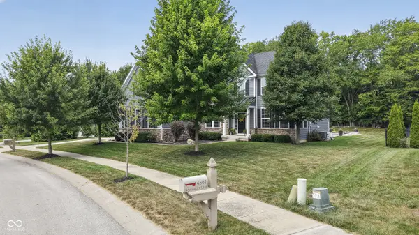 14558 New Garden LN, Carmel, IN 46033