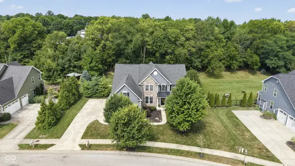 14558 New Garden LN, Carmel, IN 46033