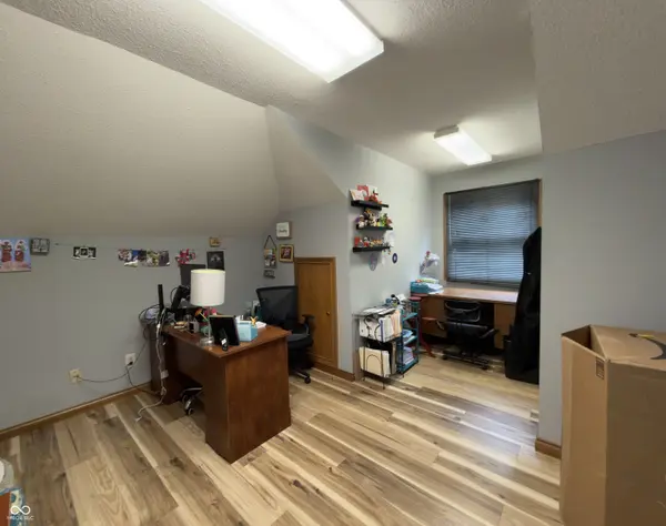 821 N State Road 135, Greenwood, IN 46142