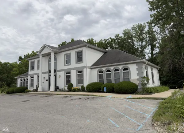 821 N State Road 135, Greenwood, IN 46142