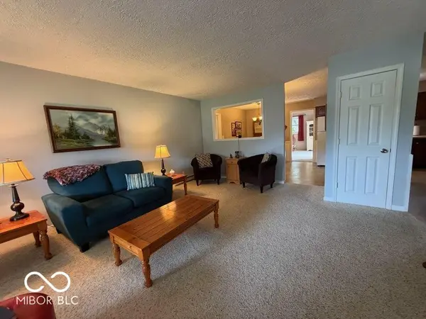 420 Phelps DR, New Castle, IN 47362