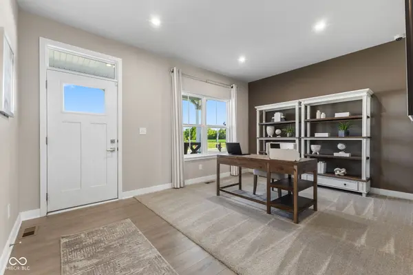 524 Wilsons Farm DR, Fortville, IN 46040