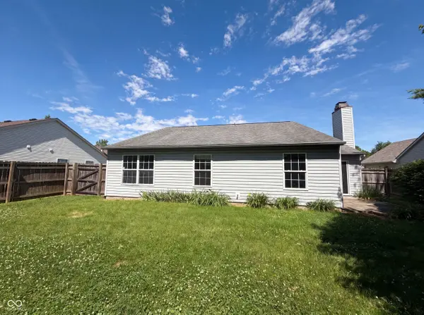 2709 Lucas DR, Westfield, IN 46074