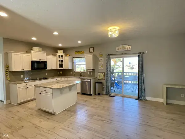 4022 Sunnyside CT, Danville, IN 46122
