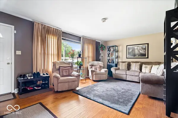 703 N Peterman RD, Greenwood, IN 46142