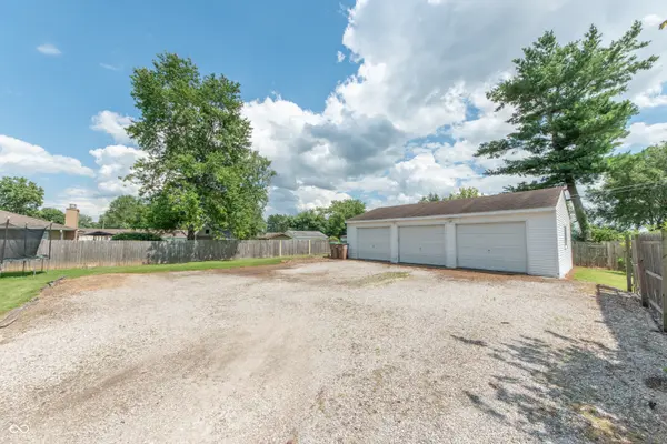 649 Collier ST, Columbus, IN 47201