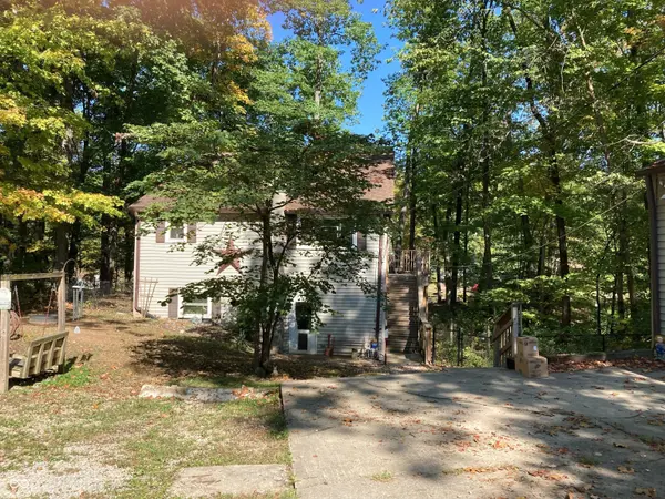 764 W Hinshaw DR, Nineveh, IN 46164