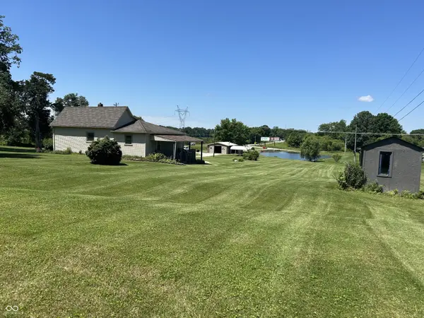 18 Lindsay CT, Spencer, IN 47460