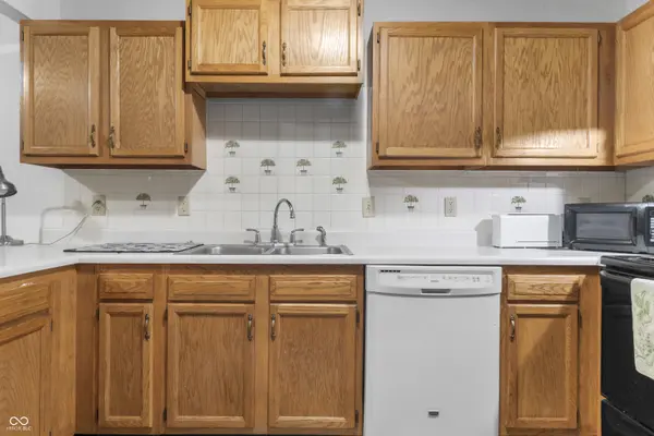 1216 Country Creek CIR, Indianapolis, IN 46234