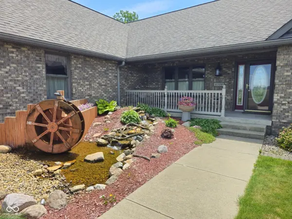 8709 W 1400 N, Elwood, IN 46036