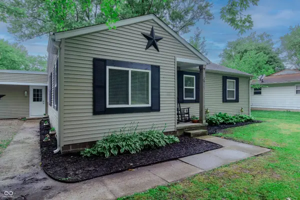 2011 Rosewood AVE, Anderson, IN 46011