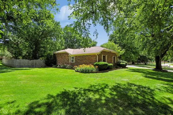 2577 Horizon BLVD, Greenwood, IN 46143