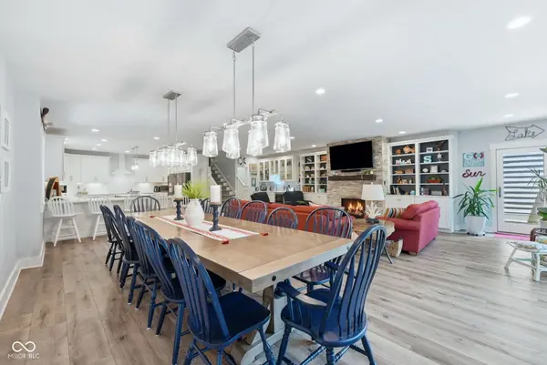 7433 Hummingbird DR, Nineveh, IN 46164