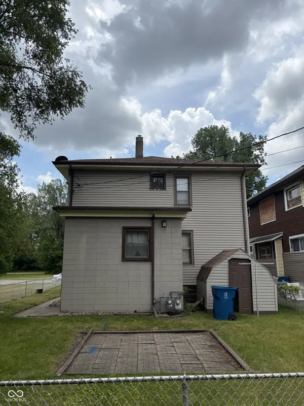1313 Field ST, Hammond, IN 46320