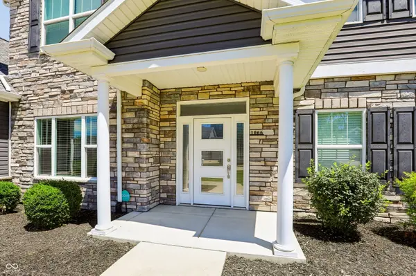 1066 Chesapeake Pointe DR, Lafayette, IN 47909