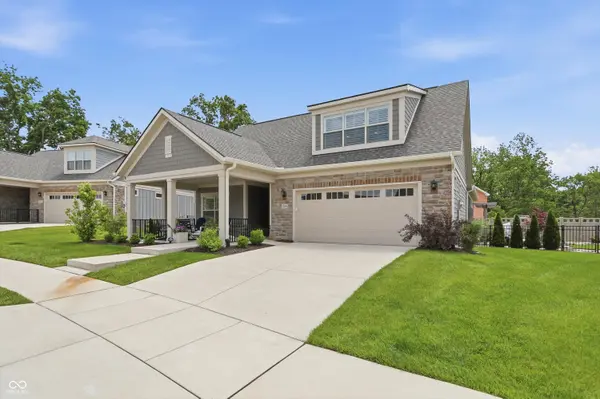 3059 Twain DR, Carmel, IN 46033