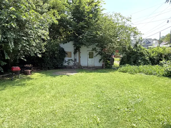 208 Morgan ST, Crawfordsville, IN 47933