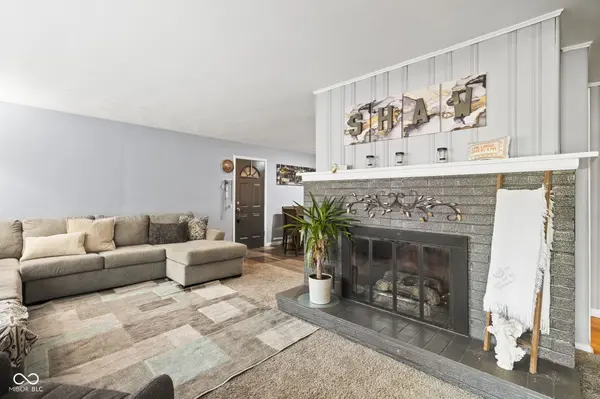 801 N 10th ST, Noblesville, IN 46060