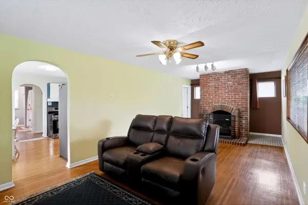 1164 N Gladstone AVE, Indianapolis, IN 46201