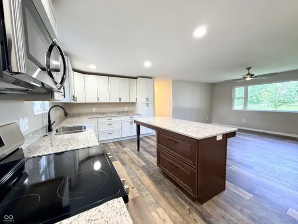 1595 W Us Highway 136, Crawfordsville, IN 47933