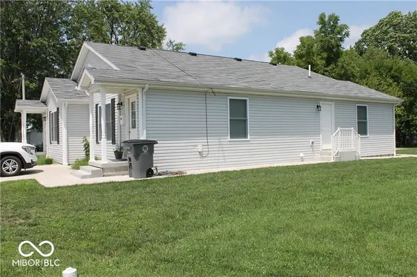 821 E 10th ST, Seymour, IN 47274