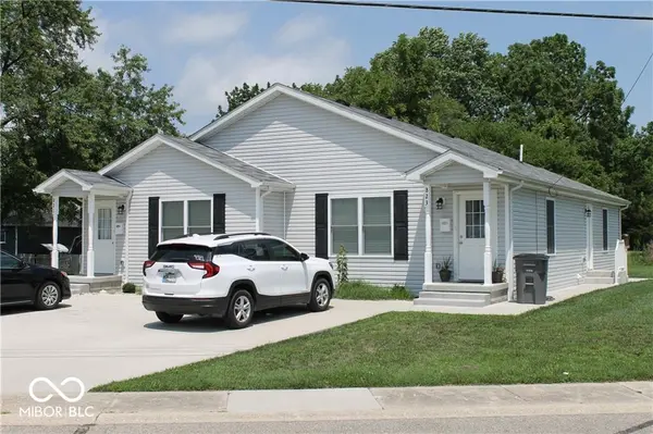 821 E 10th ST, Seymour, IN 47274