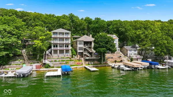 900 Ln 105 Lake James, Angola, IN 46703
