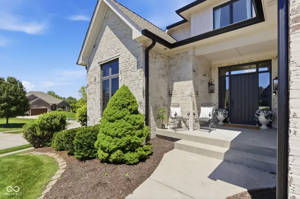 5590 Harness DR, Greenwood, IN 46143