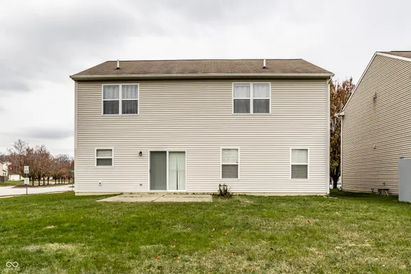 12435 Schoolhouse RD, Fishers, IN 46037