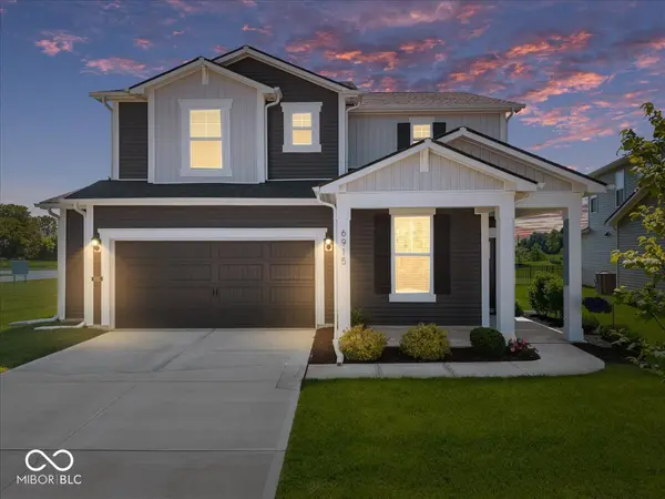 6915 Seabiscuit RD, Whitestown, IN 46075